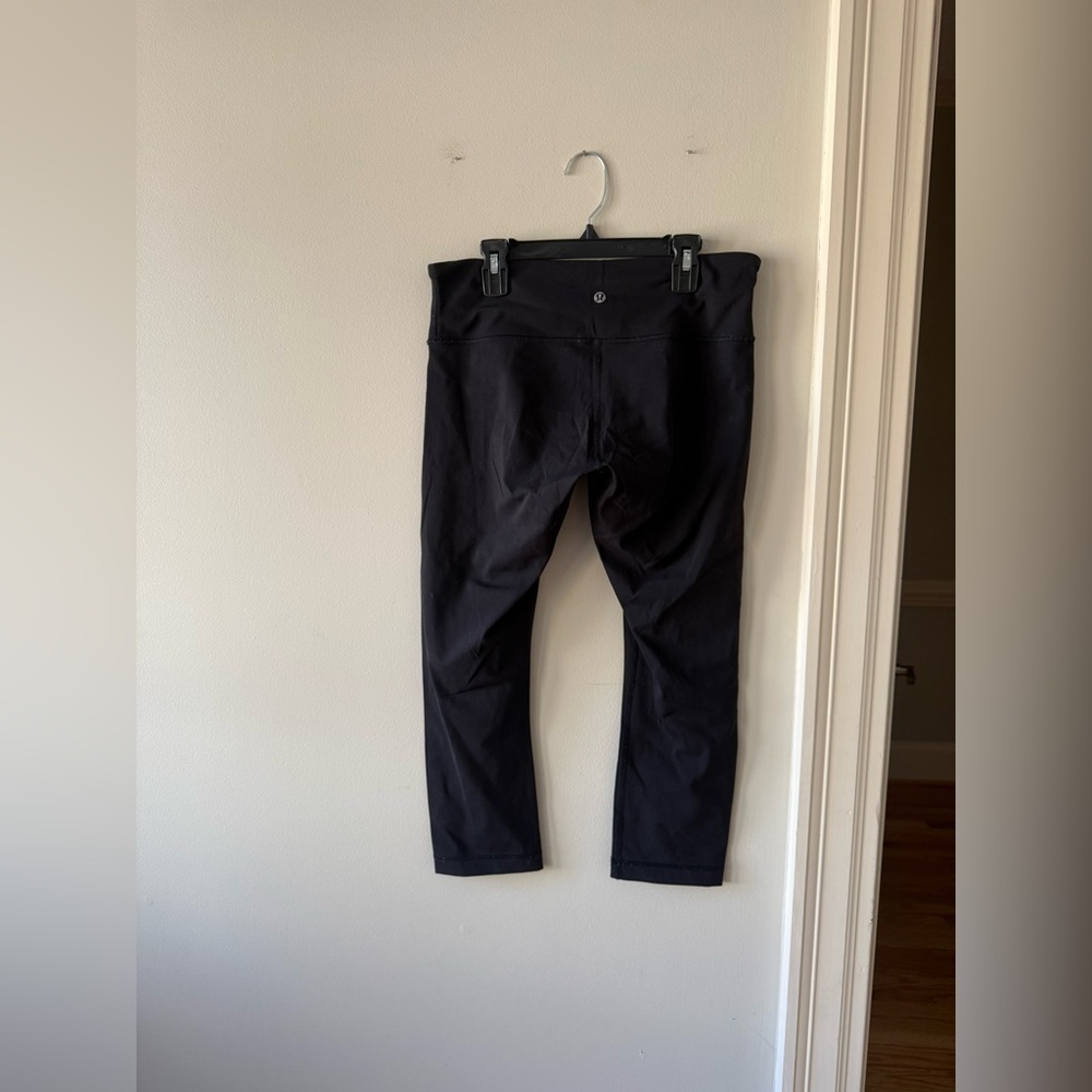 Lululemon Wunder Under High Rise Cropped Black Leggings Size 8